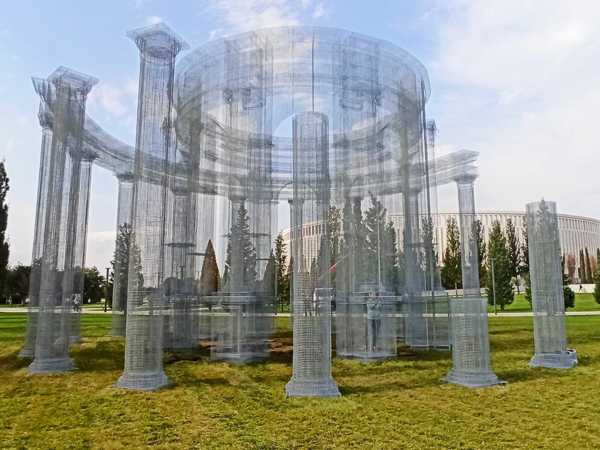 Стеклянные скульптуры