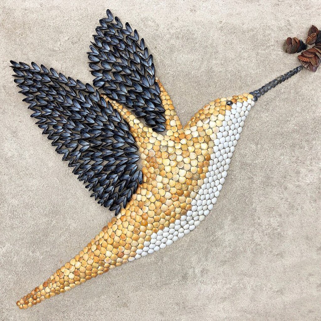 Скульптура из ракушек