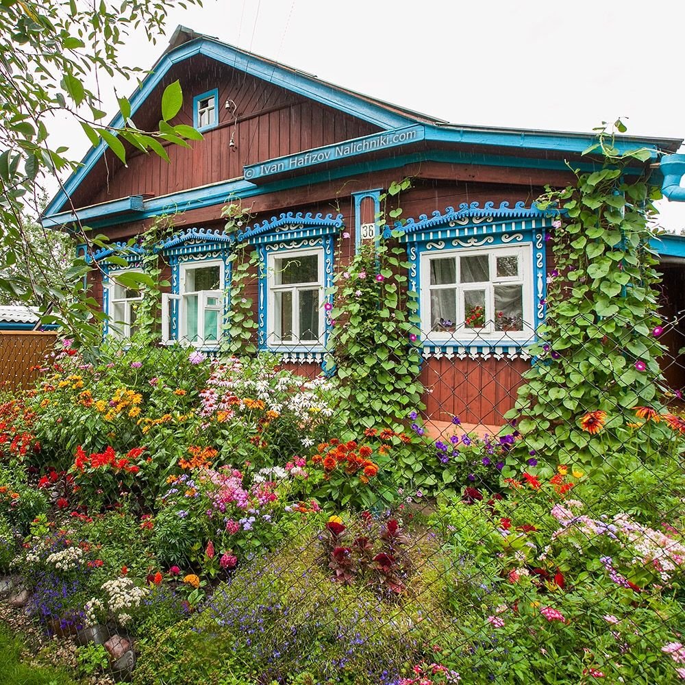 Палисадник в деревне