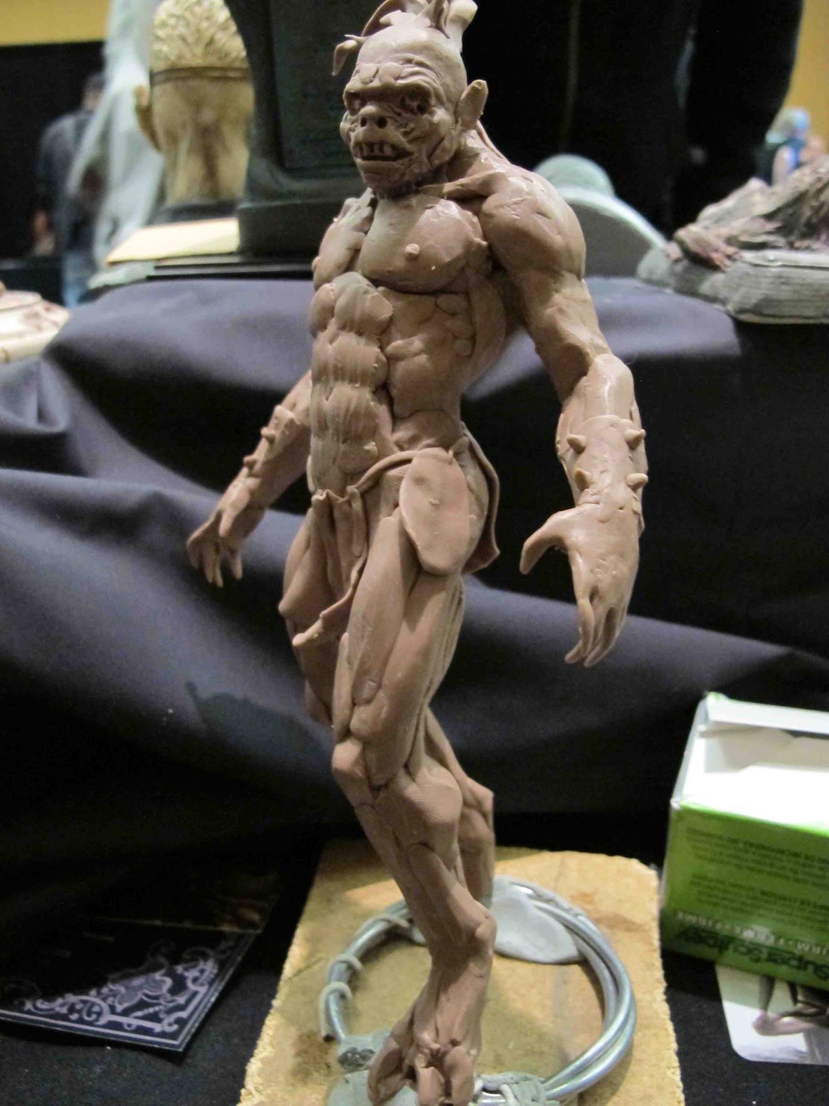 Скульптурный пластилин Monster Clay