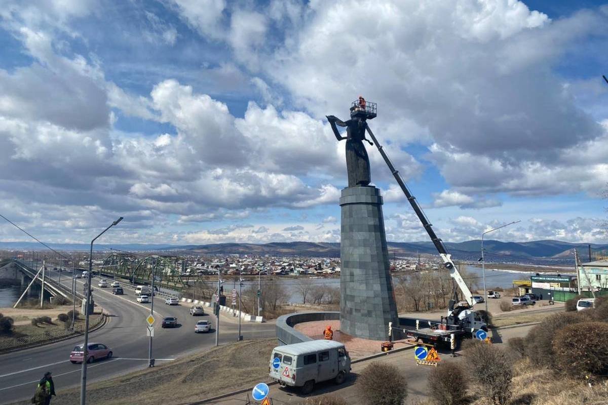 Гостеприимная Бурятия памятник