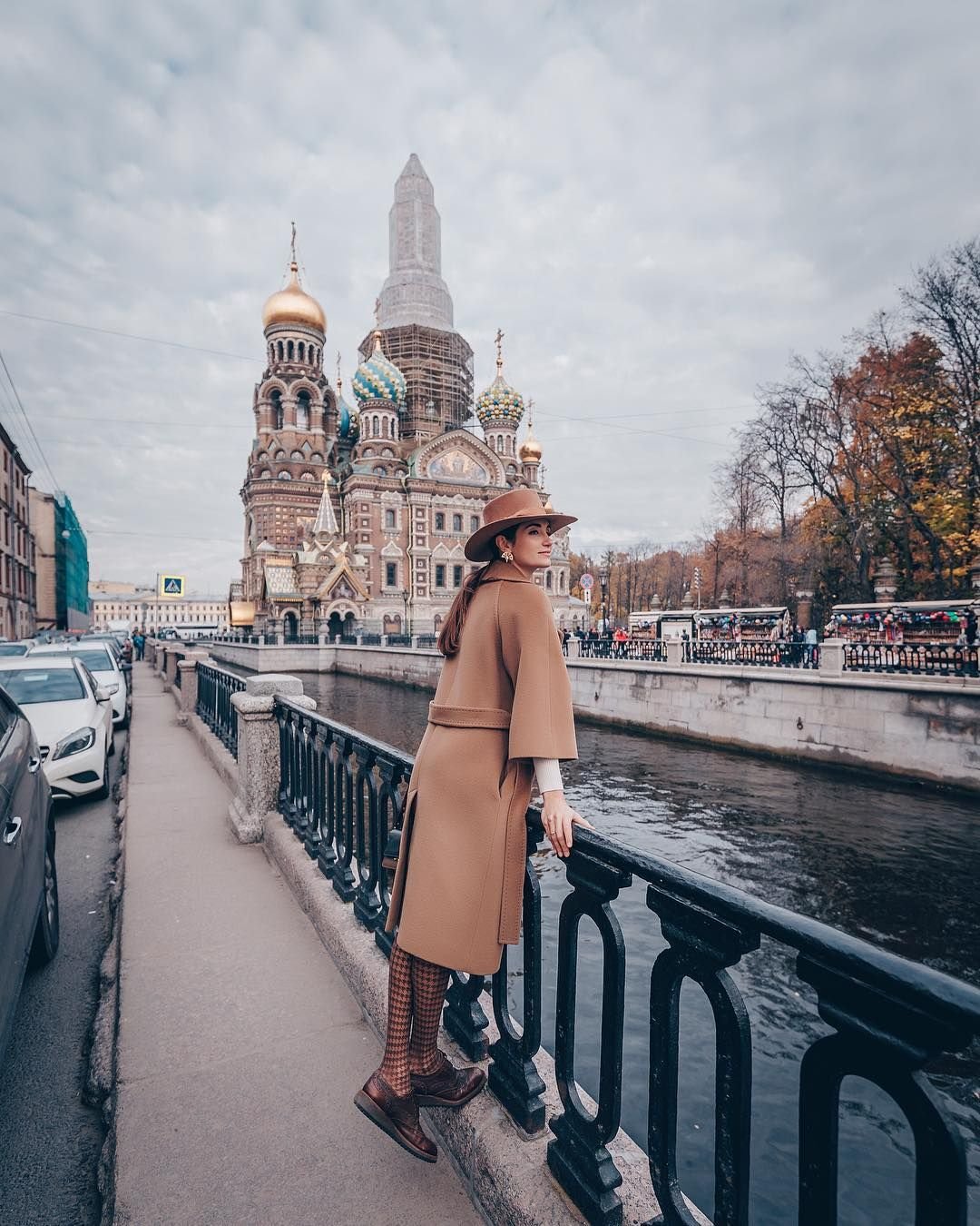 Девушка в Питере