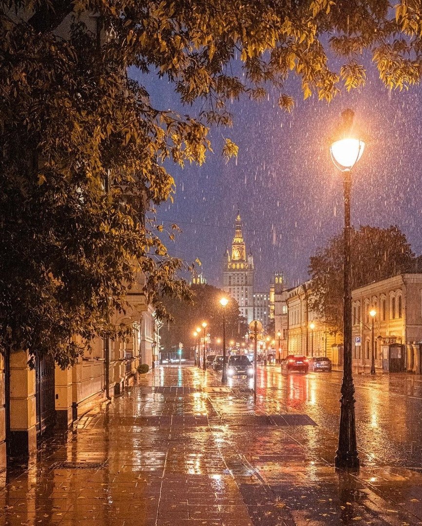 Дождь в Москве