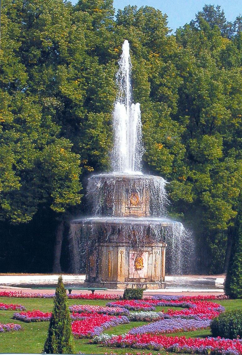 Петергоф фонтаны