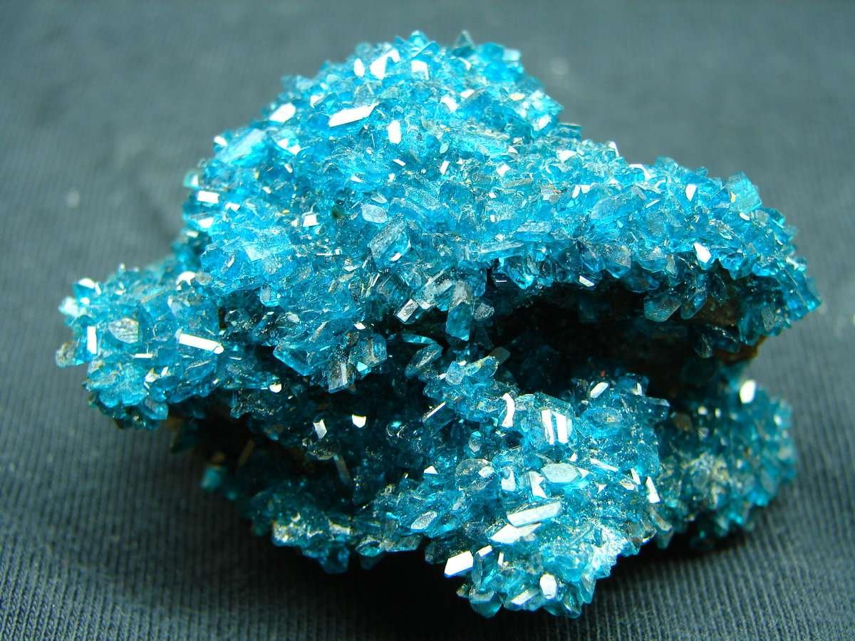 Халькантит (Chalcanthite)