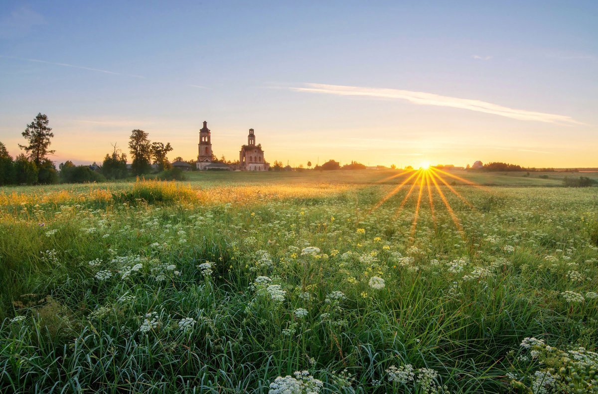Рассвет в деревне
