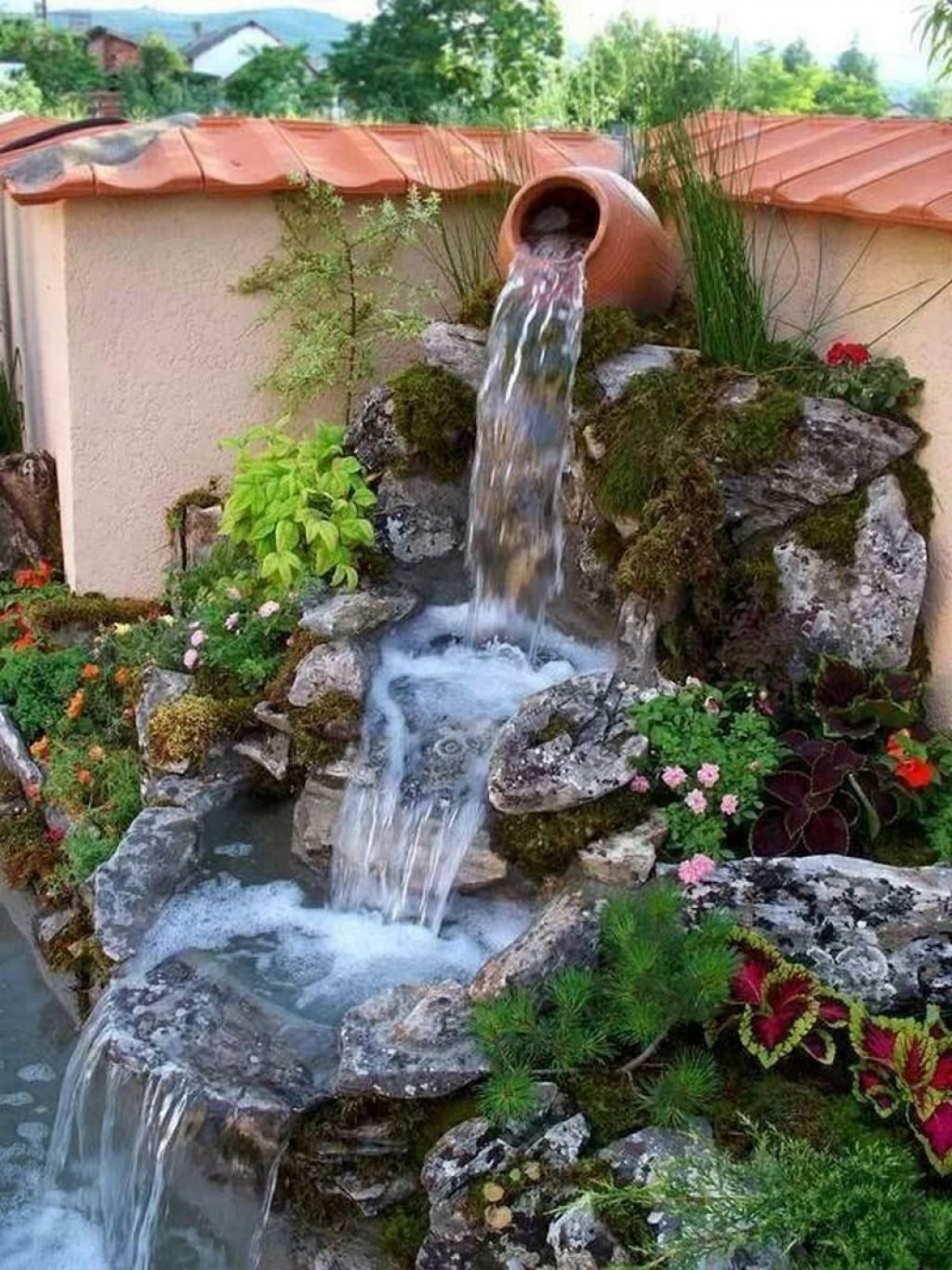 Декоративный водопад