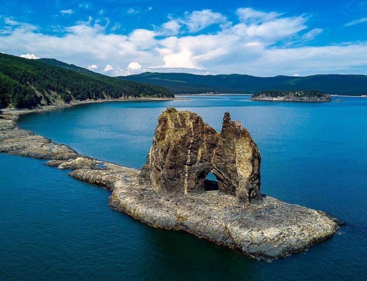 Шантарские острова природа