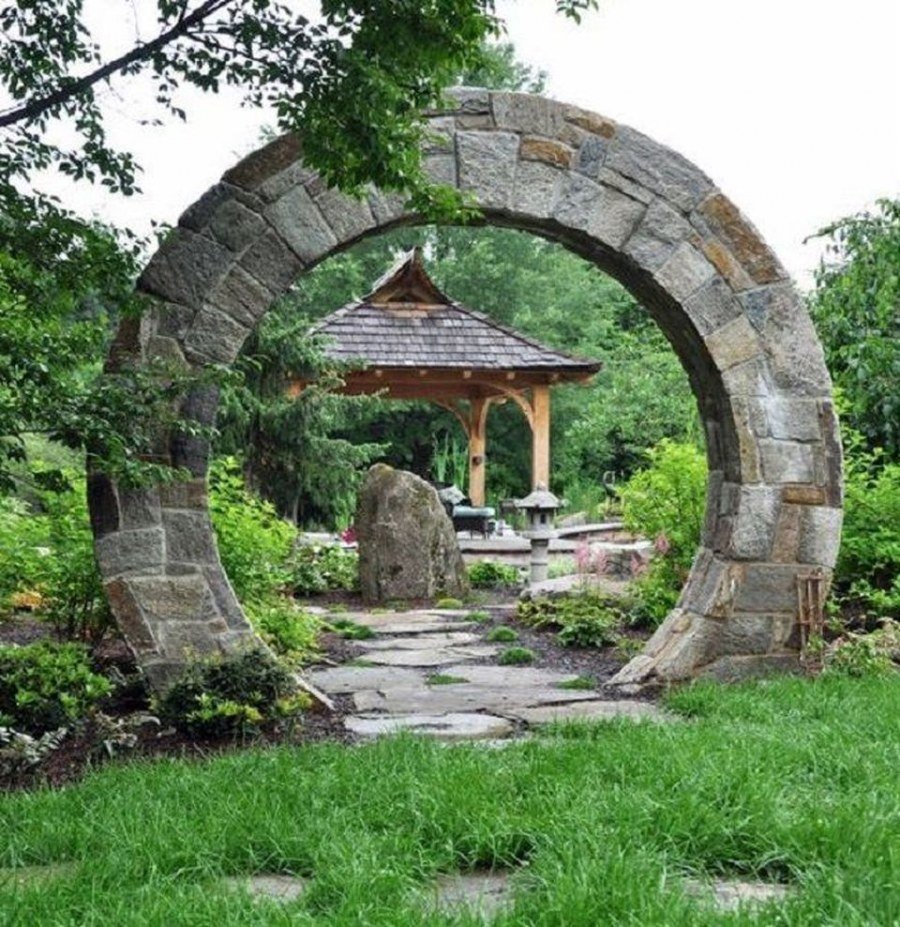 Арка лунные ворота