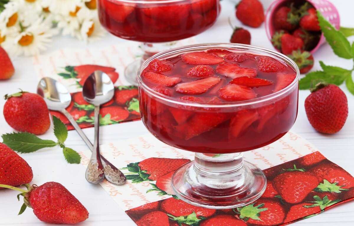 Клубничное желе