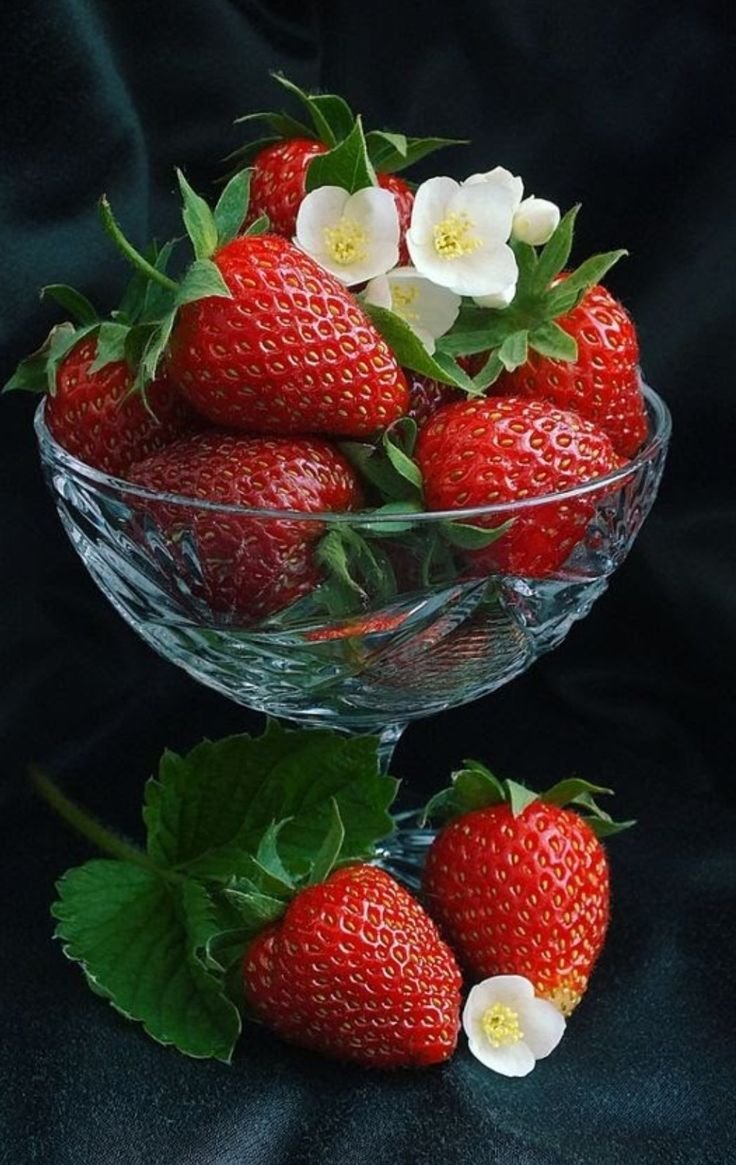 Красивая клубника