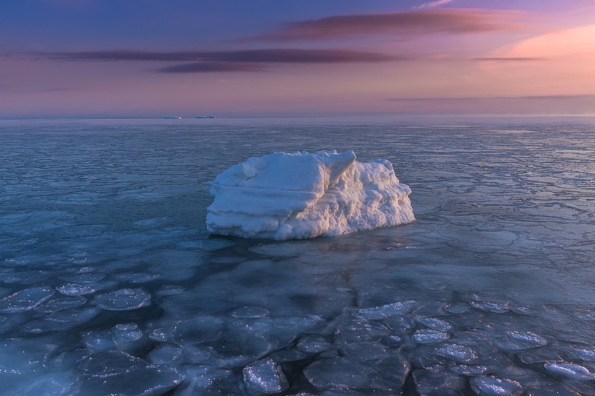 Торосы Охотское море