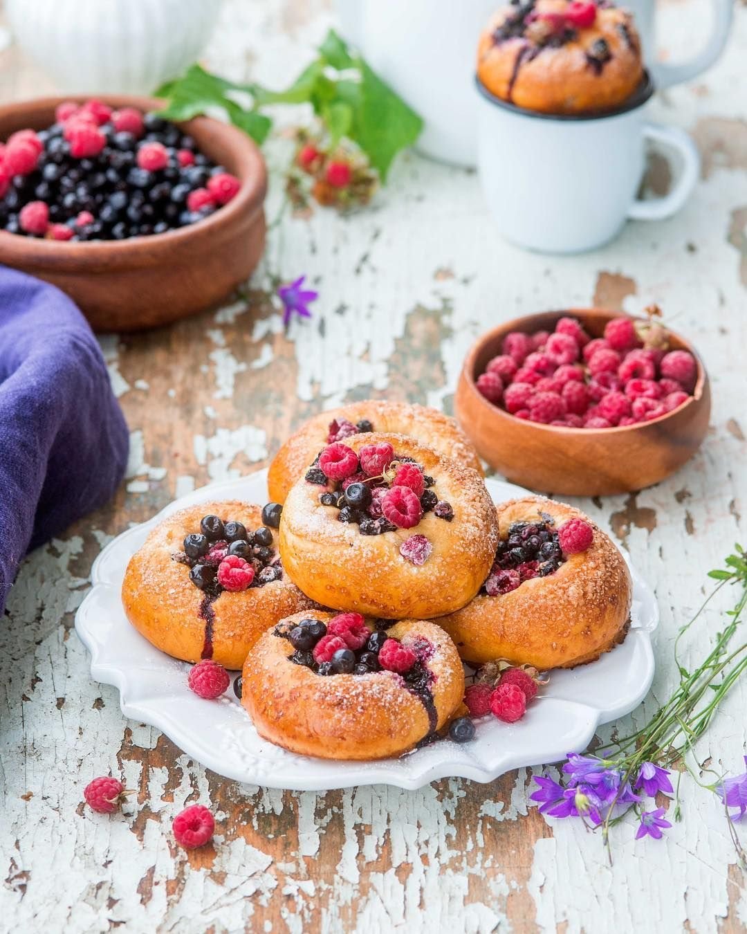 Булочки с ягодами