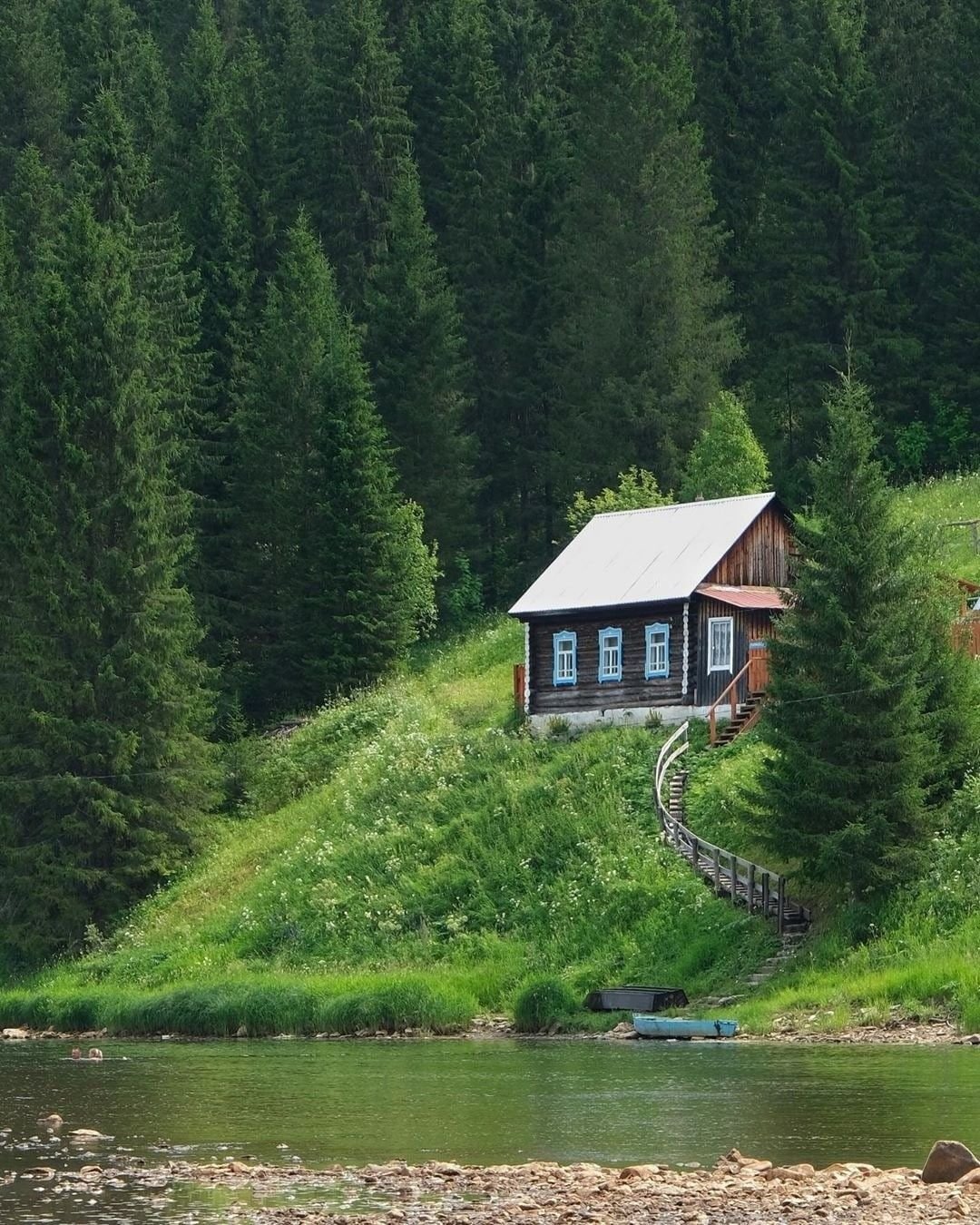 Глэмпинг горы реки Усьва