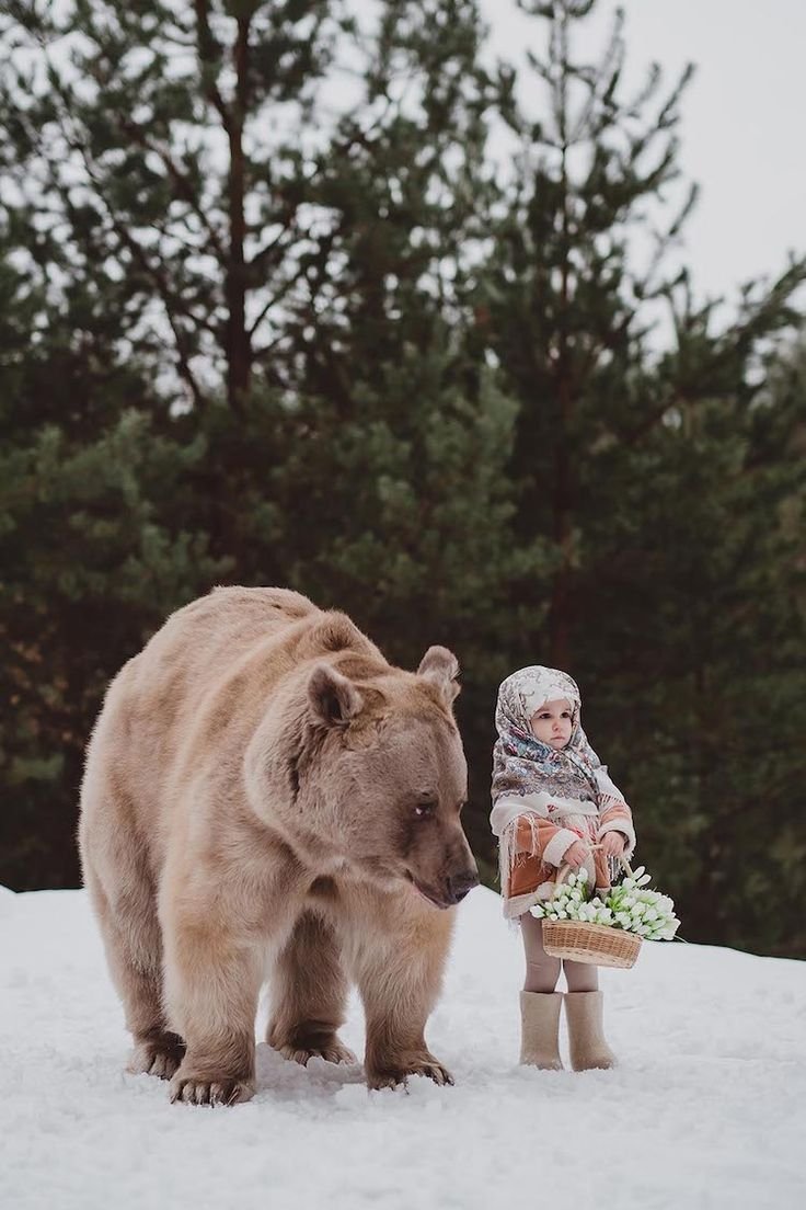 Ольга Баранцева и медведь Степан