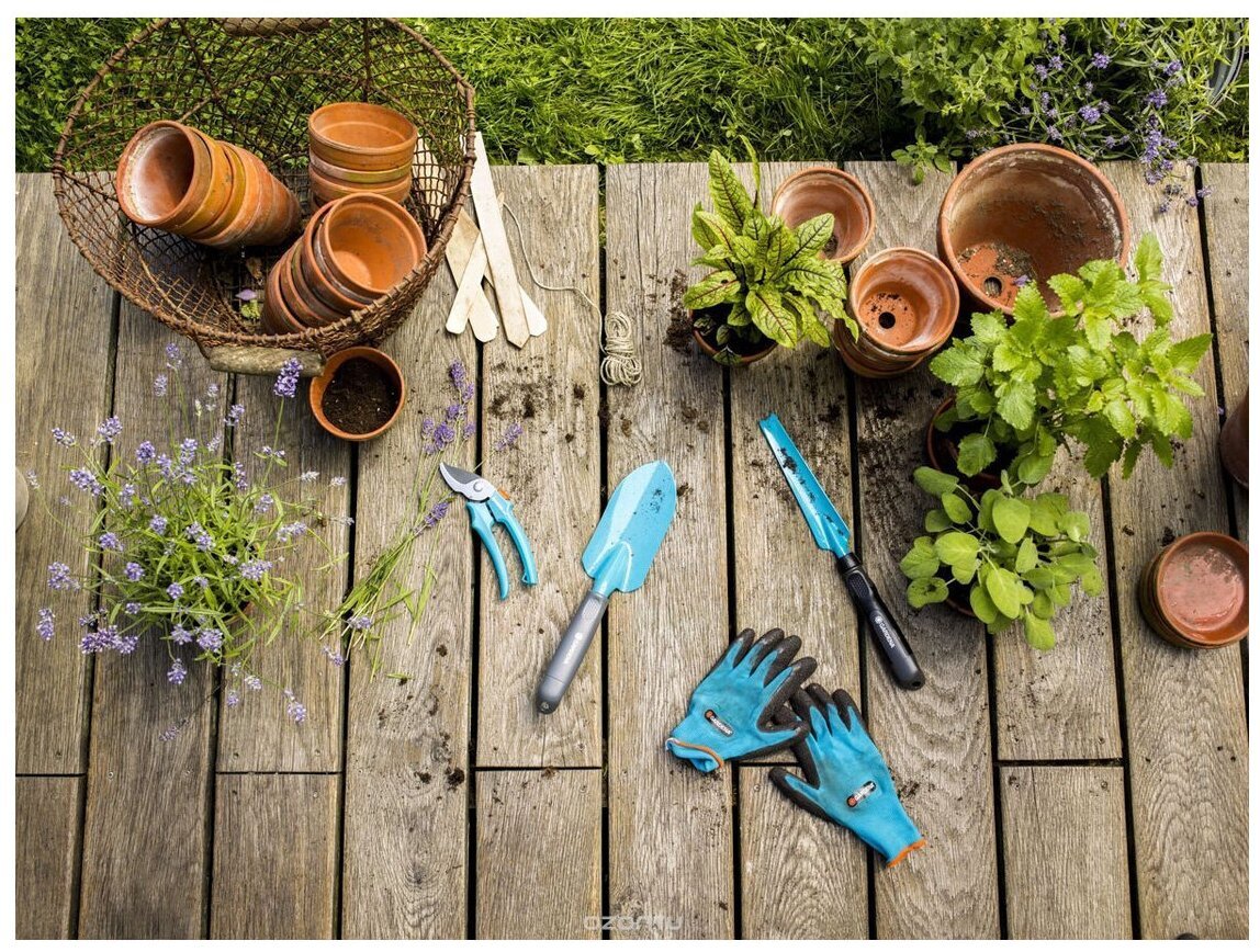 Gardena комплект садовых инструментов 08966-30.000.00