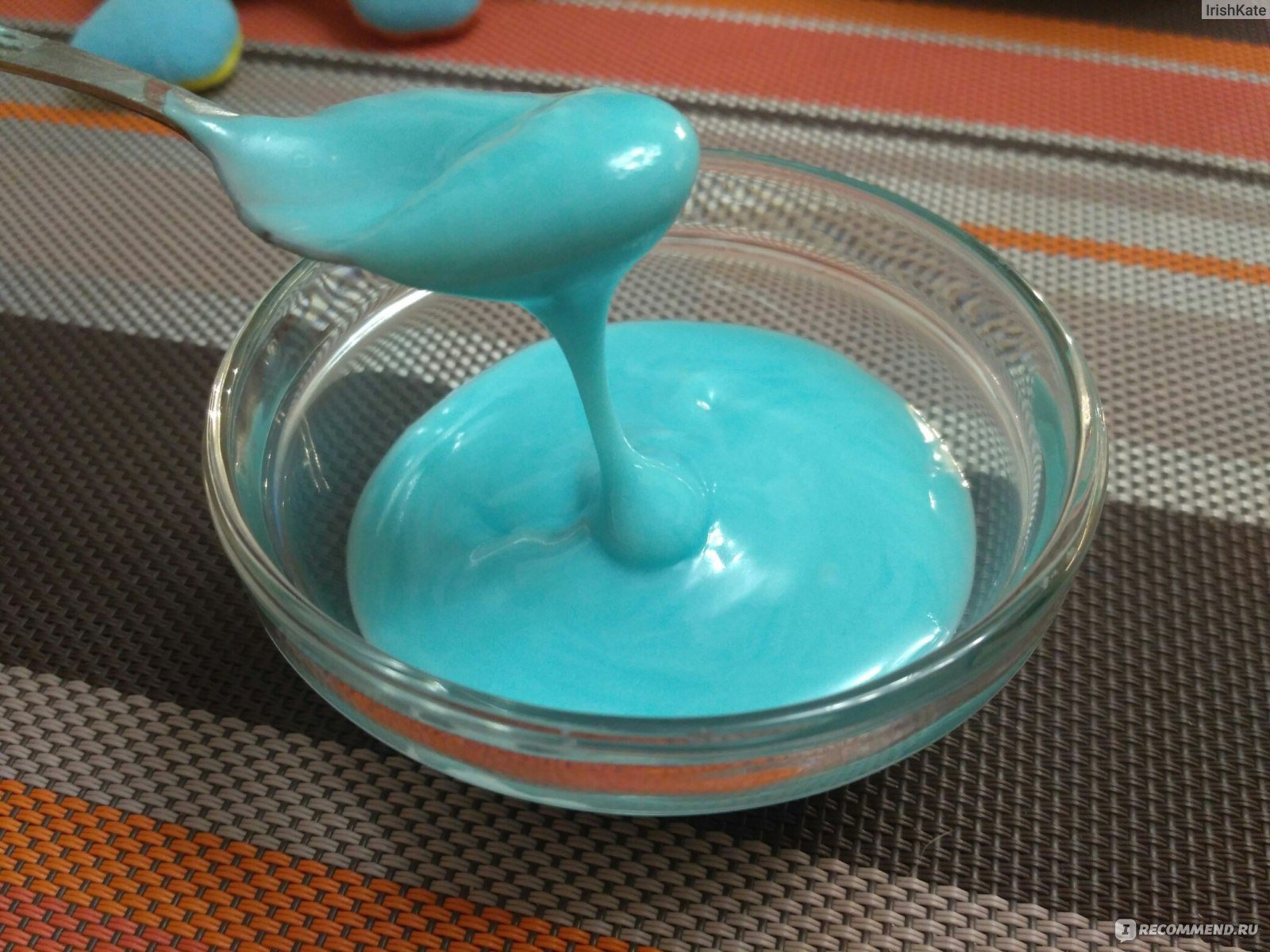 Глазурь из растительного масла. Глазурь голубая Dr. Oetker. Dr. Oetker глазурь сахарная голубая. Цветная глазурь. Глазурь готовая.