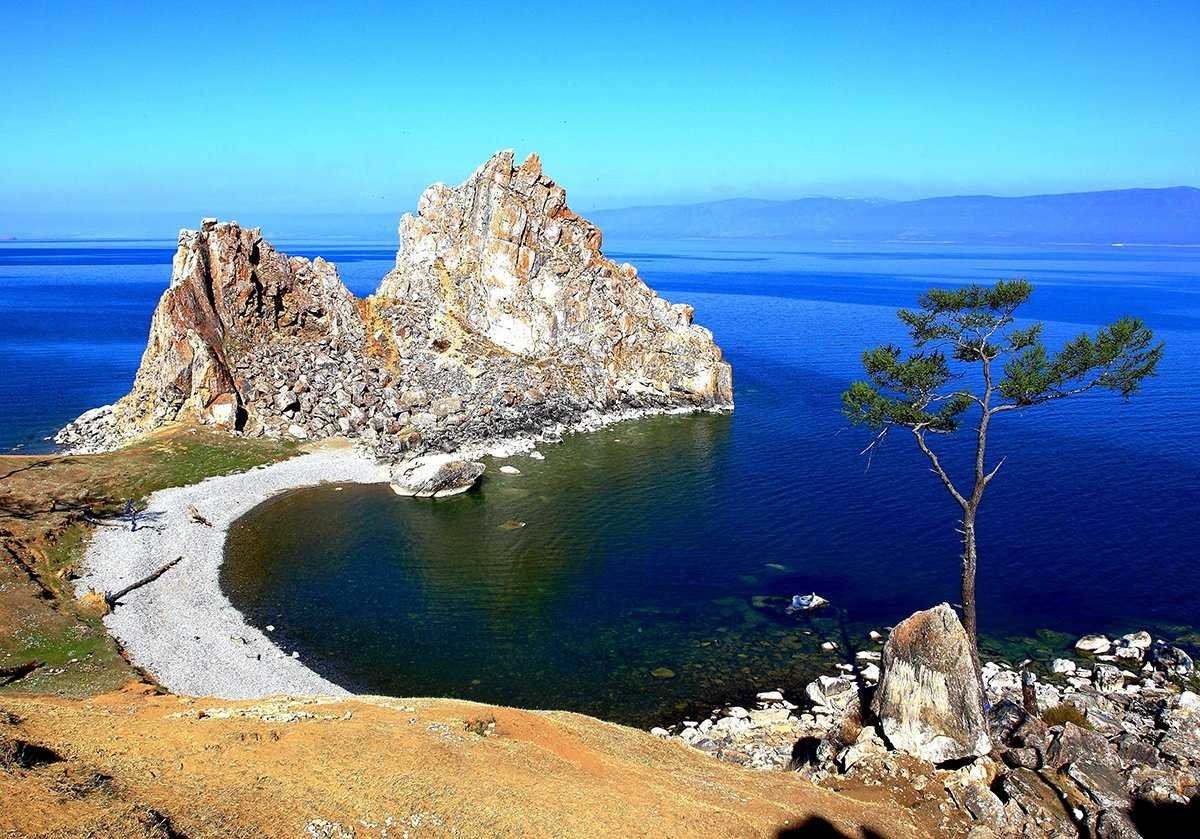 Ольхон скала Шаманка