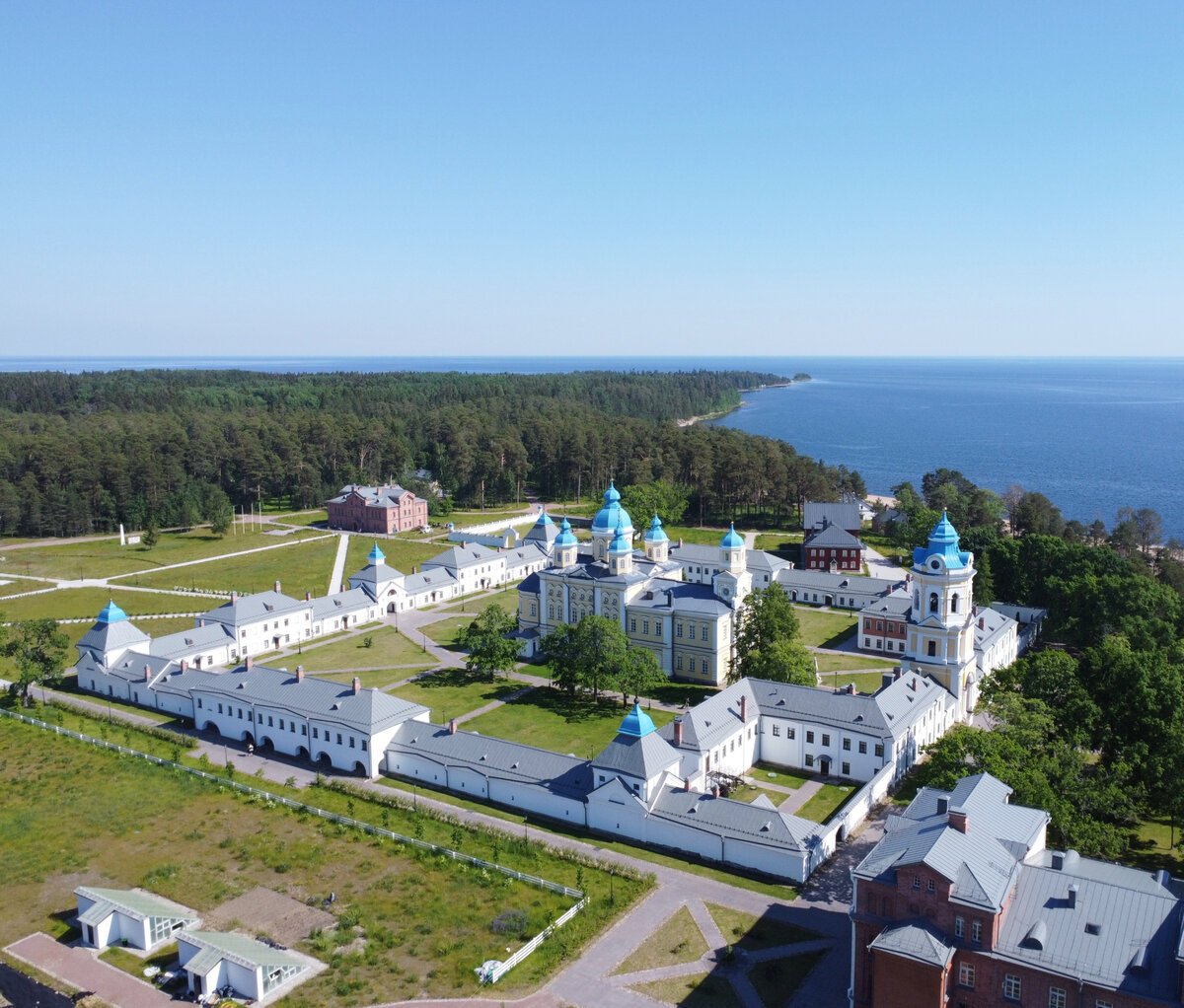 Остров Коневец на Ладоге монастырь
