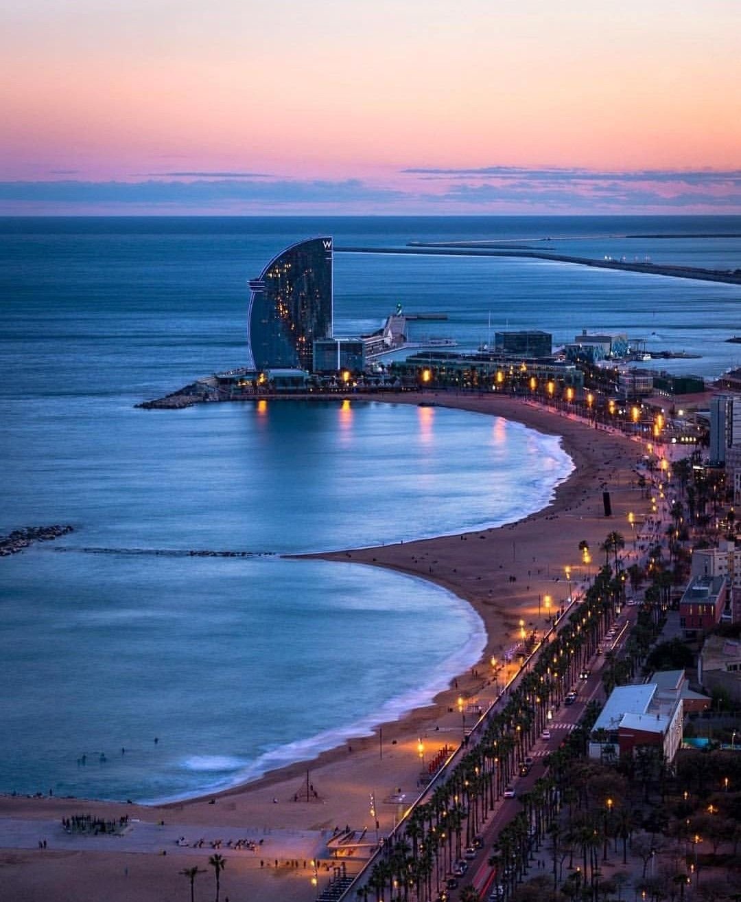 Барселона море