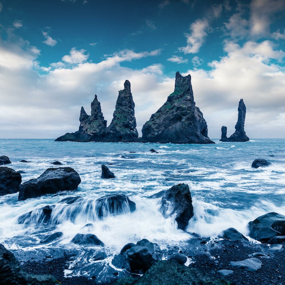 Фотообои скала в море