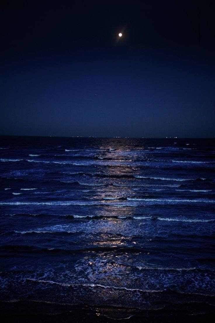 Ночное море
