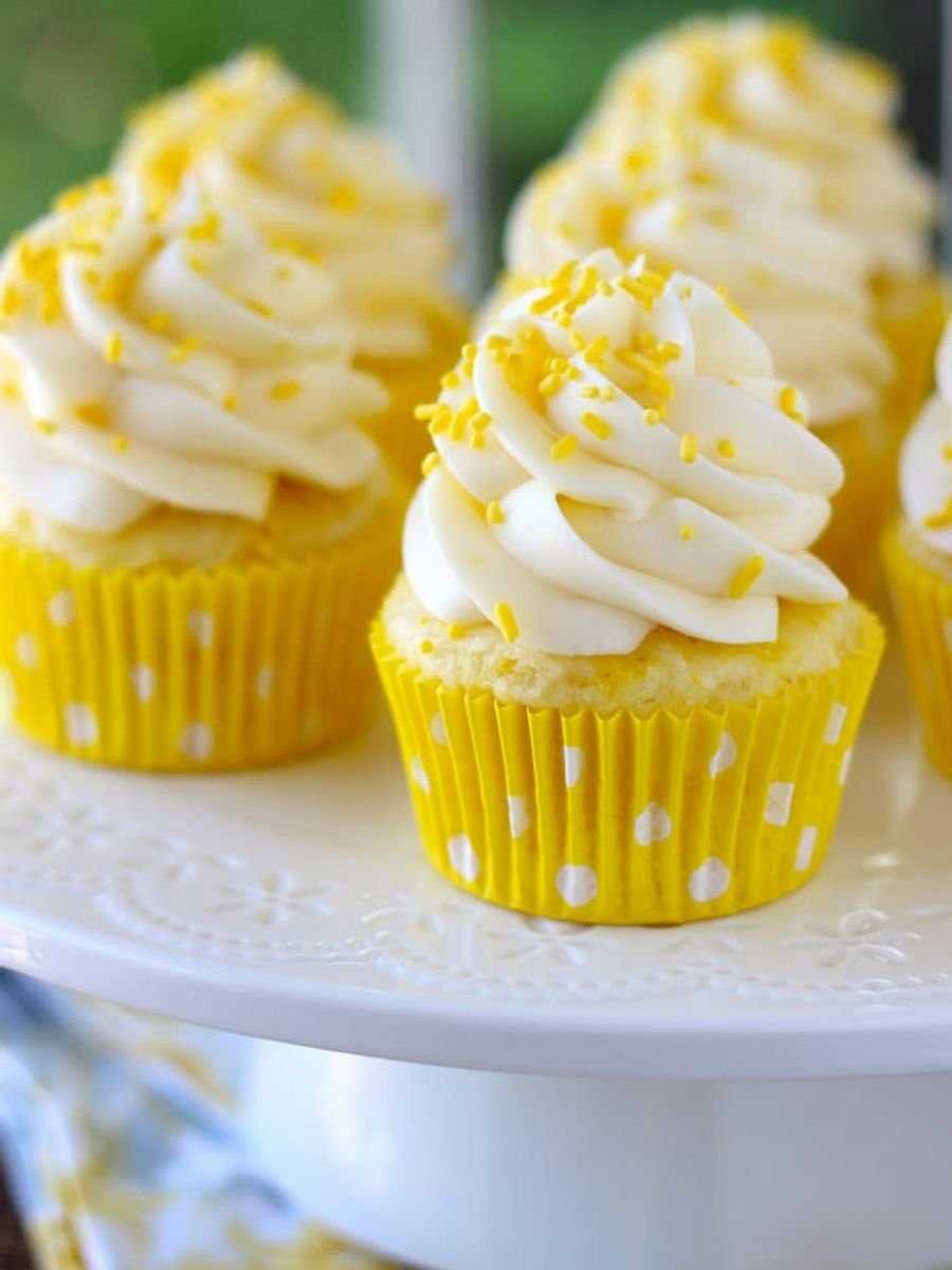 Капкейки с лимонным курдом