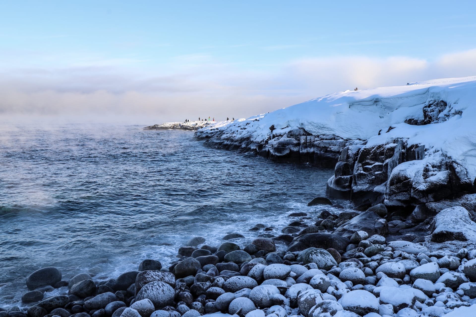Берег ледовитого океана россия. Териберка Северо Ледовитого океана. Побережье Северного Ледовитого океана.