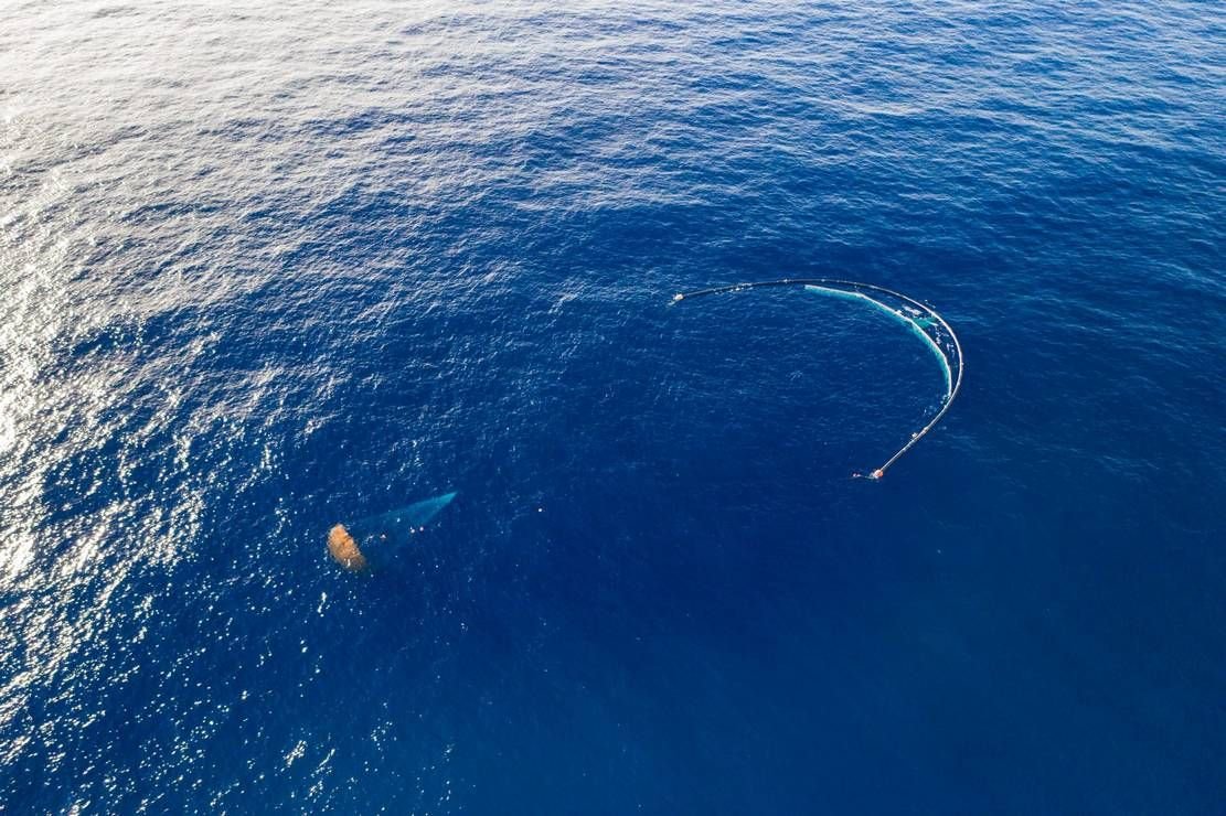 Ocean Cleanup: проект «System 001
