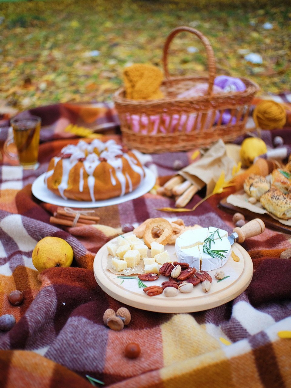 Пикник на природе осень