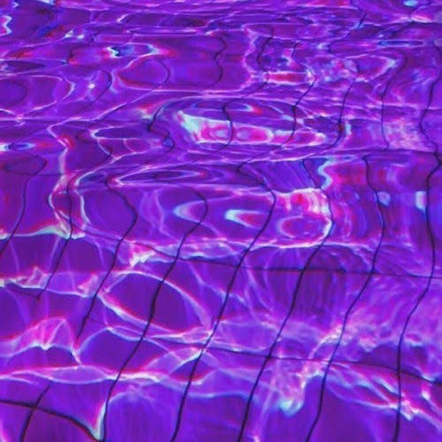 Фиолетовая вода Эстетика