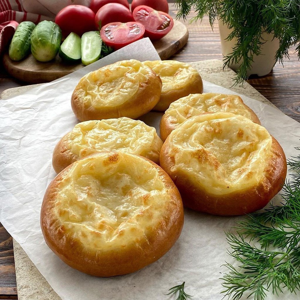 Шаньги, ватрушки