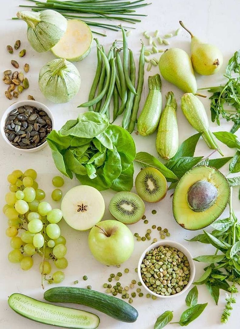 Есть зеленые овощи. Зеленые овощи и фрукты. Зеленые продукты. Полезные зеленые овощи и фрукты. Зеленый фрукт.