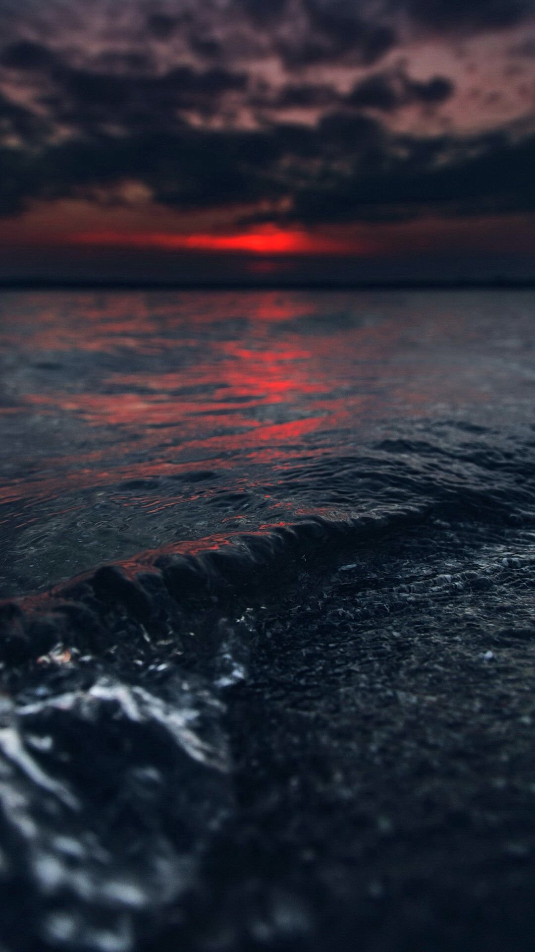 Темное море