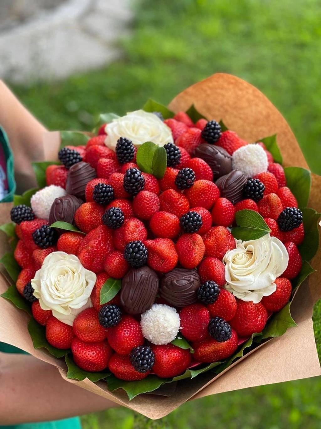 Букет из клубники