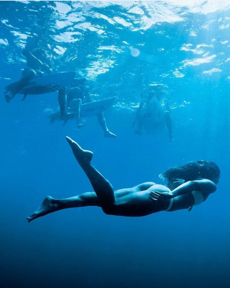 Джулия Хартманн Underwater
