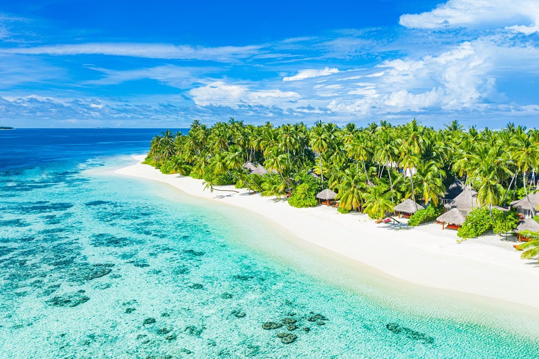 Sun Siyam Vilu Reef остров в океане фото