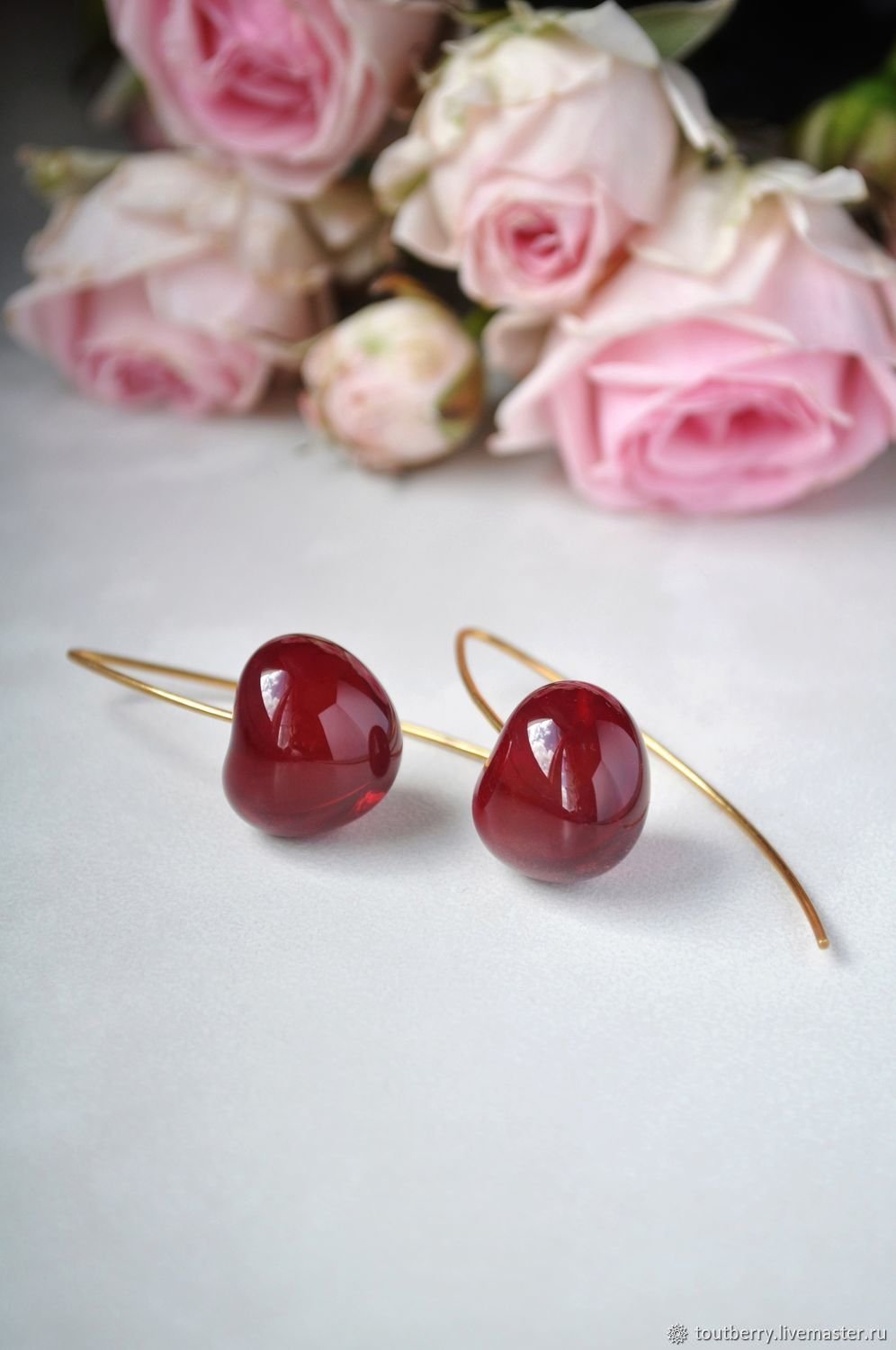 Серьги вишня