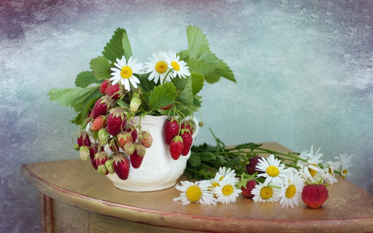 Лето фрукты цветы