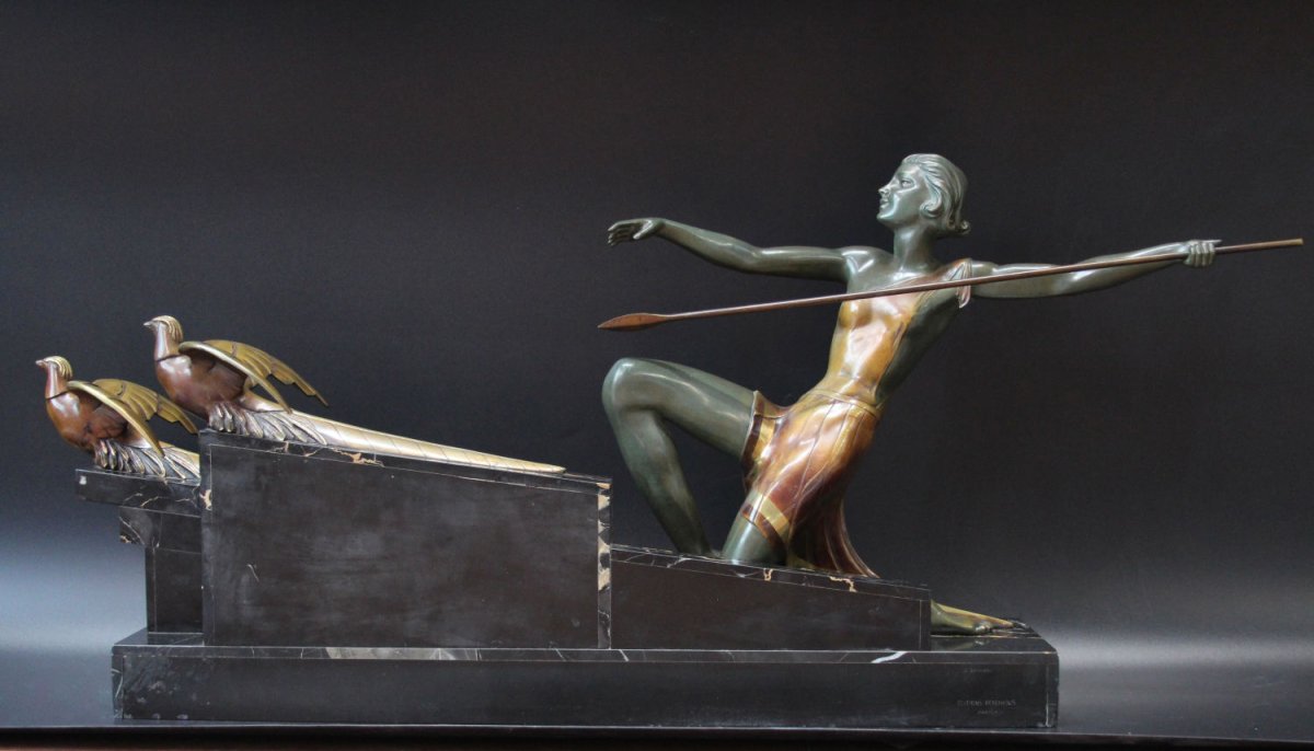 Скульптура Statue: Muse ("Wiener Kore") griechisch, hellenistisch 330 - 320 v. Chr.