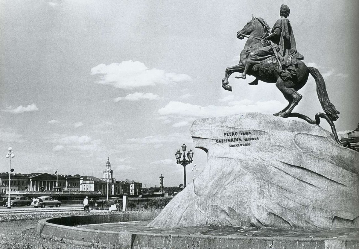 Этьен Морис Фальконе памятник Петру 1