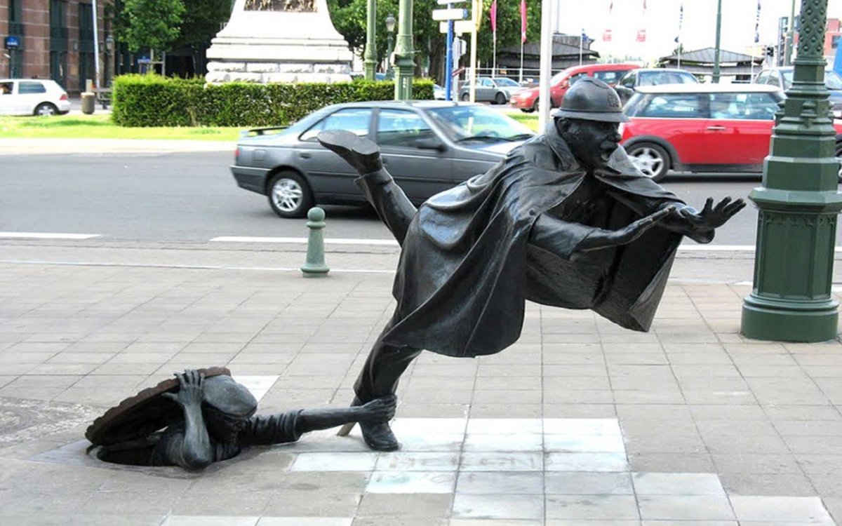 Скульптура de Vaartkapoen, Брюссель