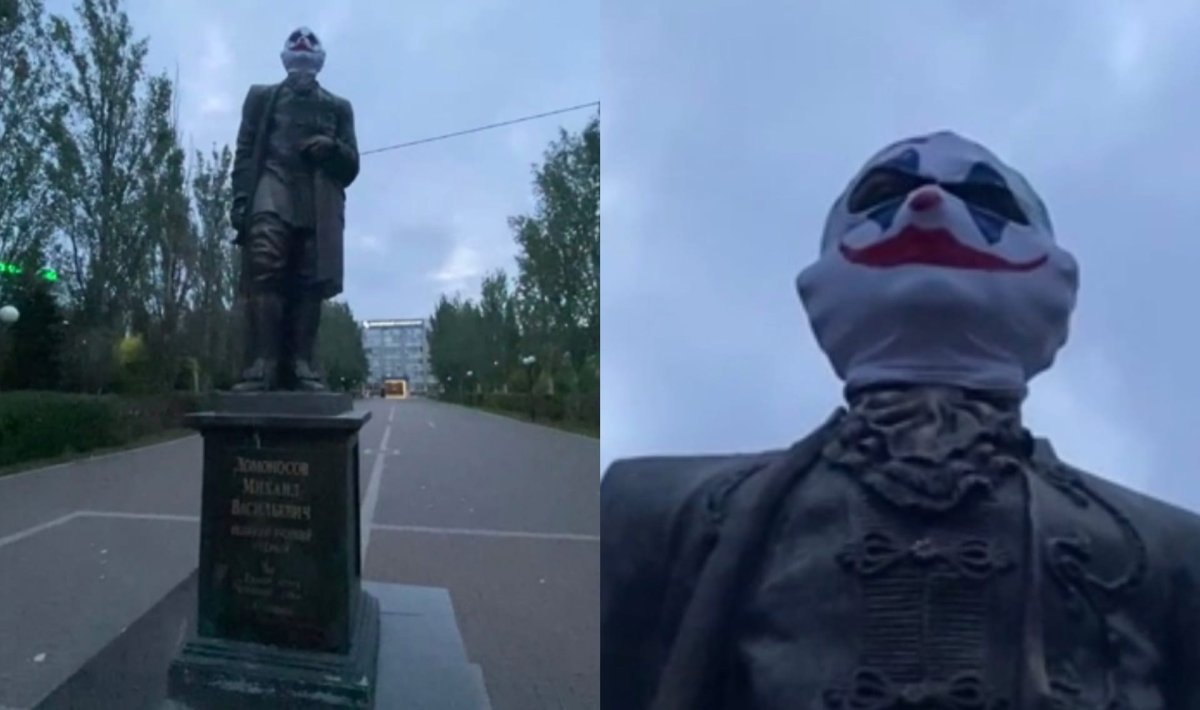 Памятник Аксаковым в Самаре