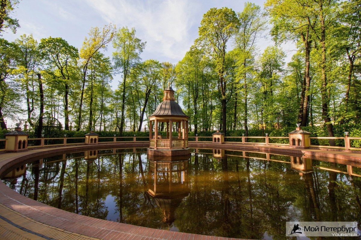 Летний сад в Санкт-Петербурге