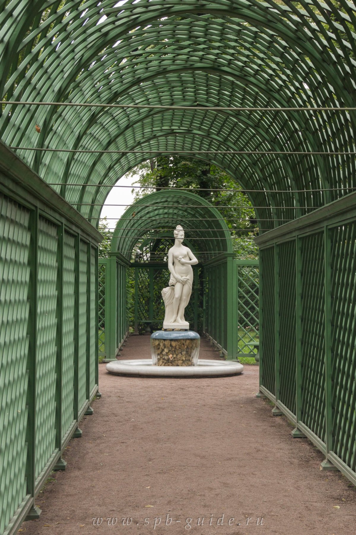Летний сад Петра в Санкт-Петербурге