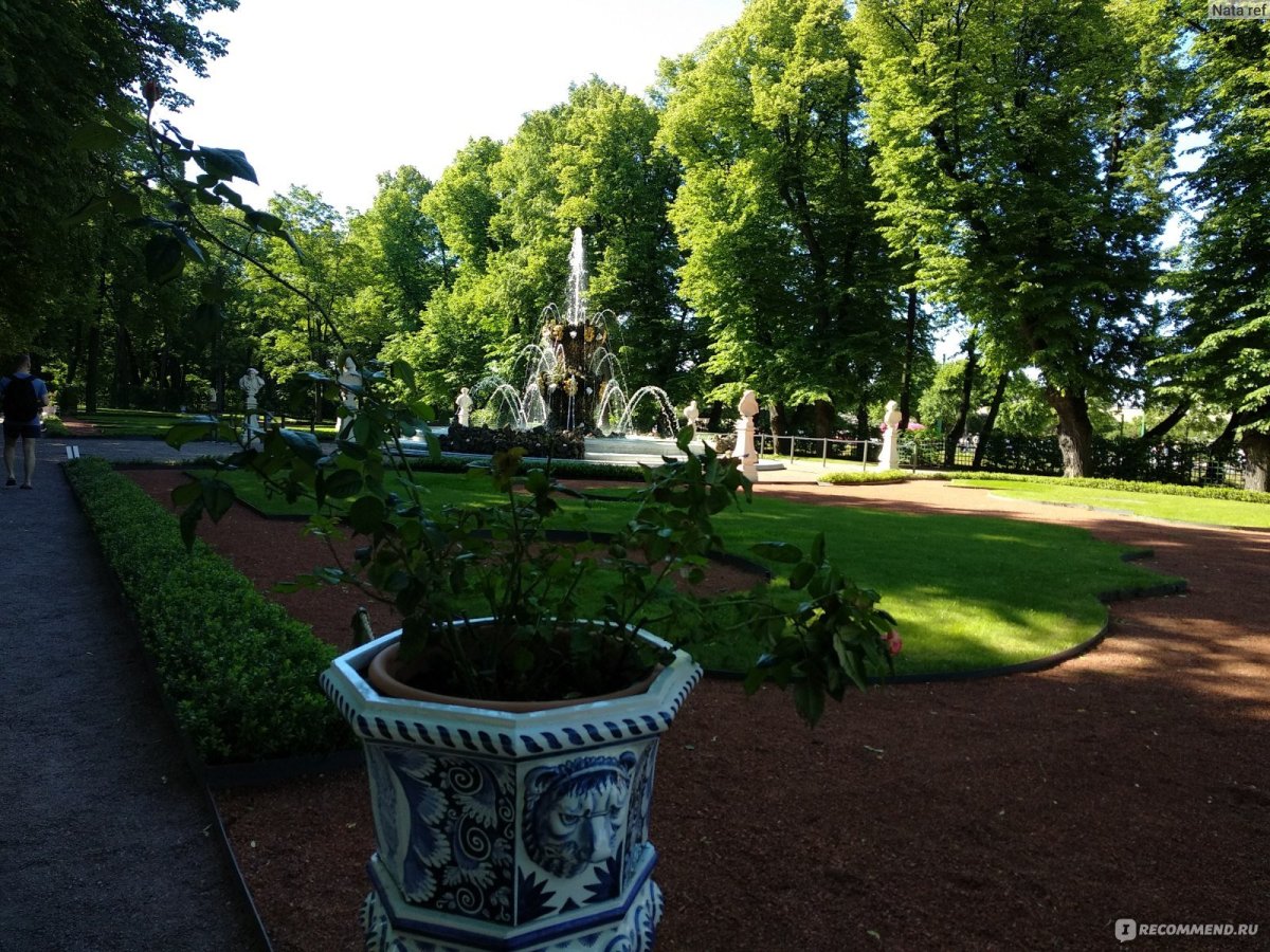 Летний сад в Санкт-Петербурге