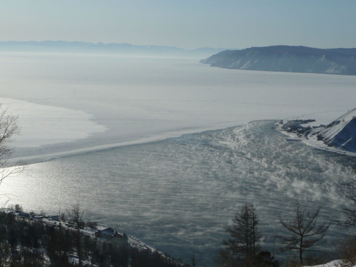 Исток реки Ангара