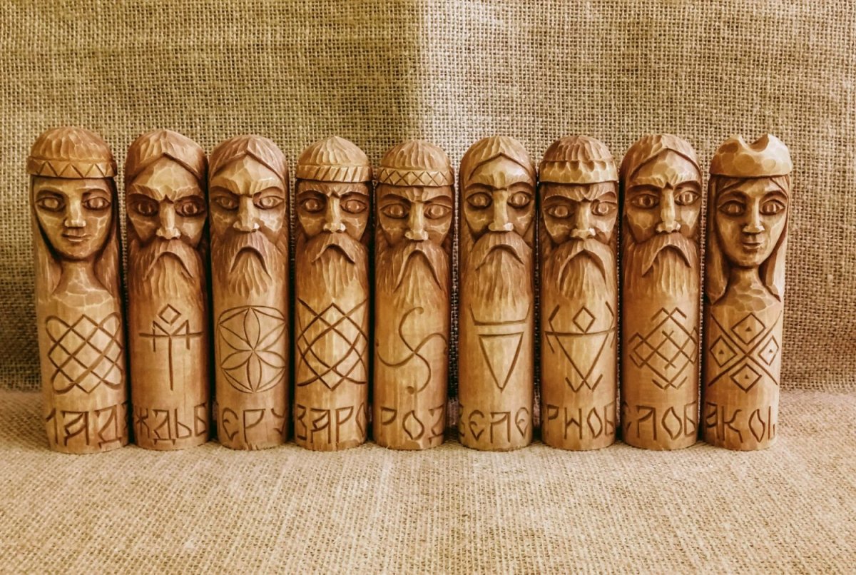 Чуры славянских богов