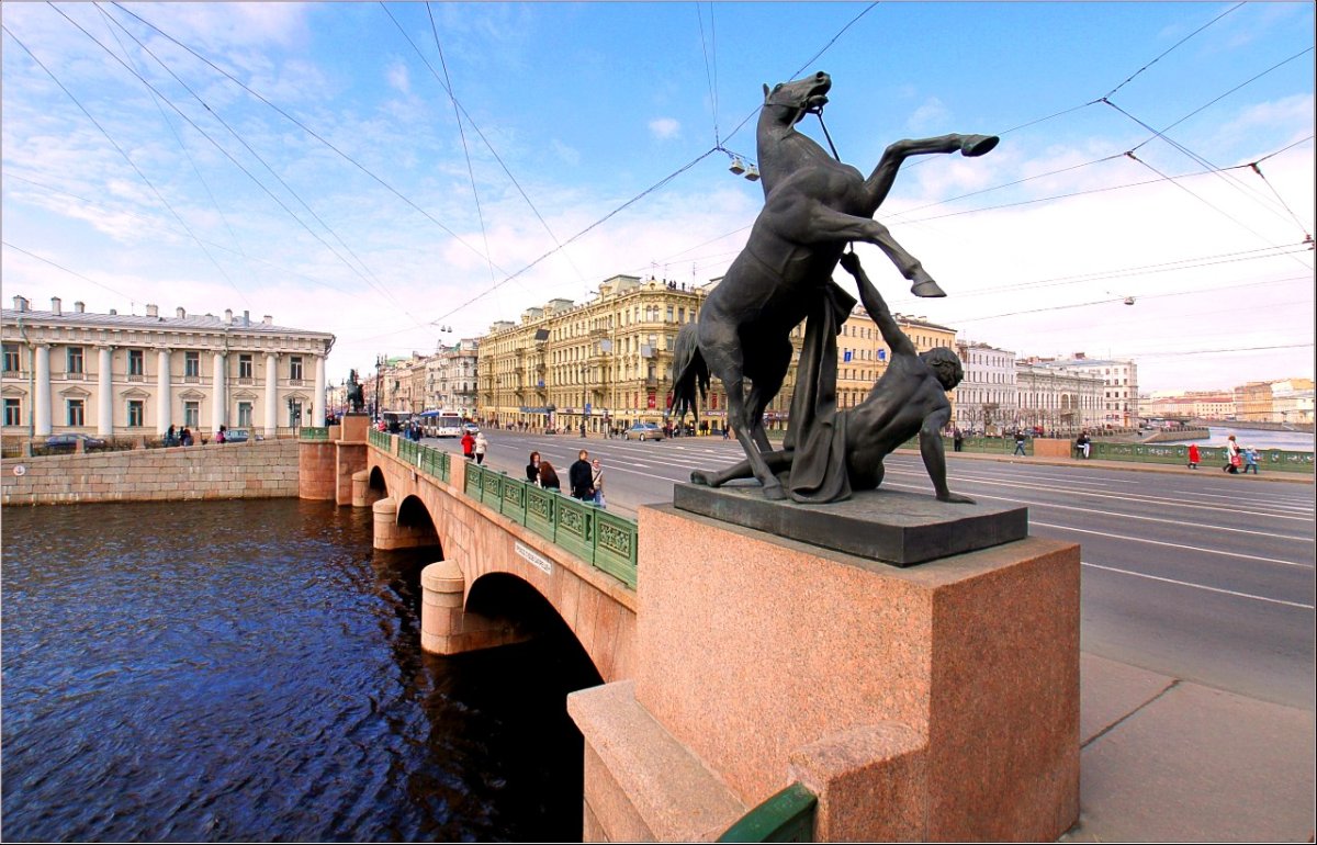 Аничков мост в Санкт-Петербурге