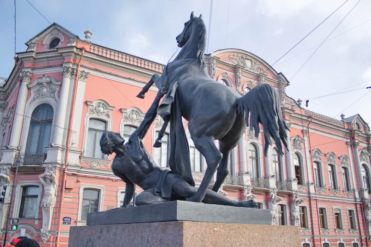 Аничков мост дворец Белосельских-Белозерских